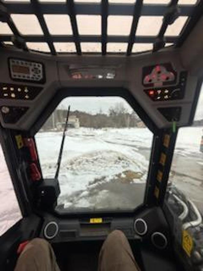 Used 2022 JCB 270T Compact Track Loader