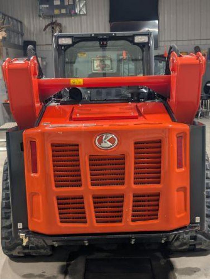 Used 2022 Kubota SLV92-2