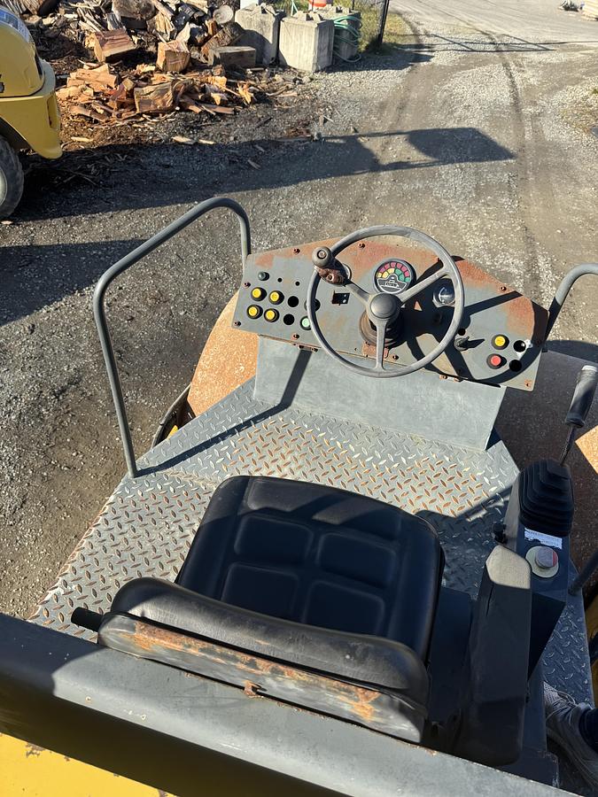 Used Vibromax 605 Vibratory Roller Compactor