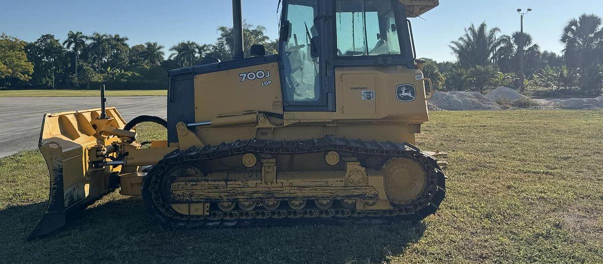 Used 2011 DEERE 700J LGP Crawler Dozer