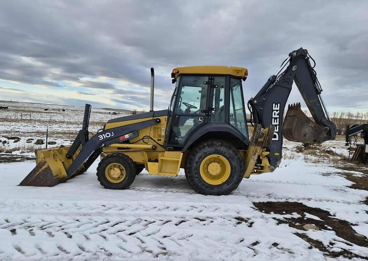 Used 2010 John Deere 310J