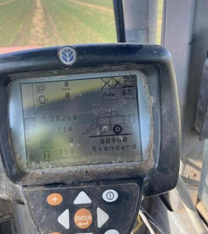 Used 2001 New Holland BB960 Square Baler