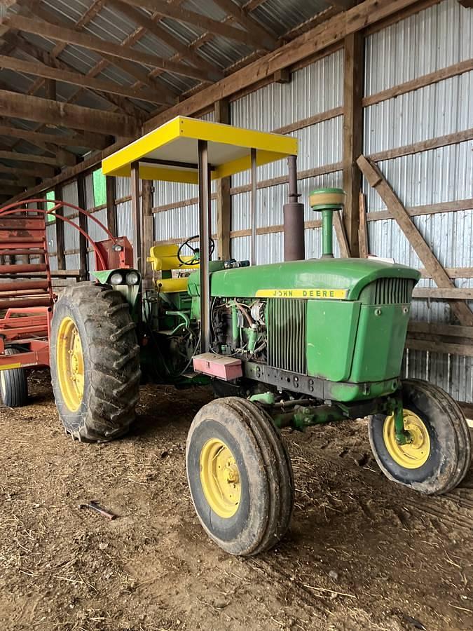 Used 2000 John Deere 4010 Tractor