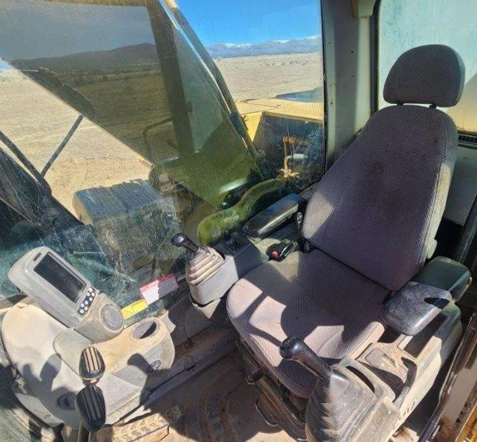 Used 2009 Caterpillar 325dl