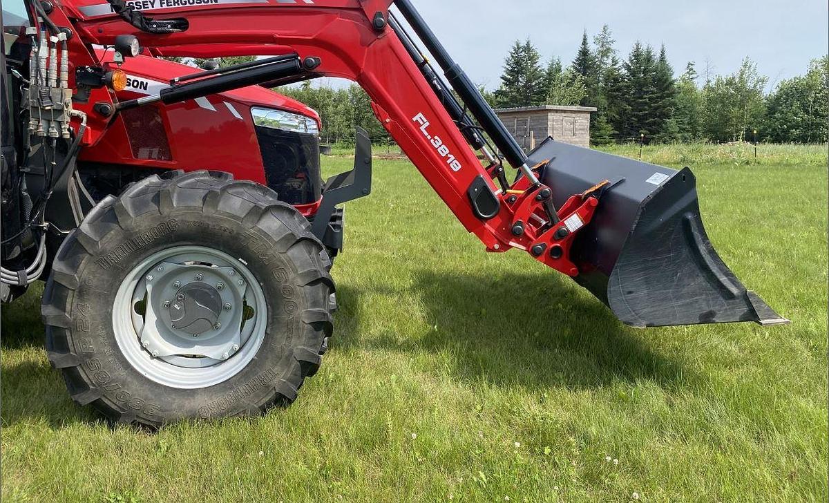 Used 2020 MASSEY FERGUSON 5711