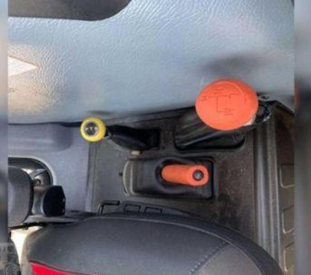 Used 2022 Mahindra 6075 PST