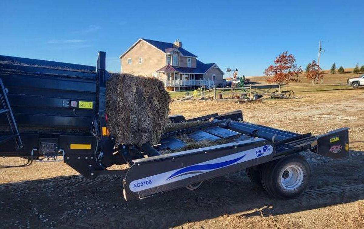 Used 2018 Case IH LB334P XL