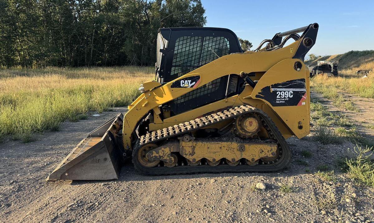 Used 2012 Caterpillar 299D Compact Track Loader