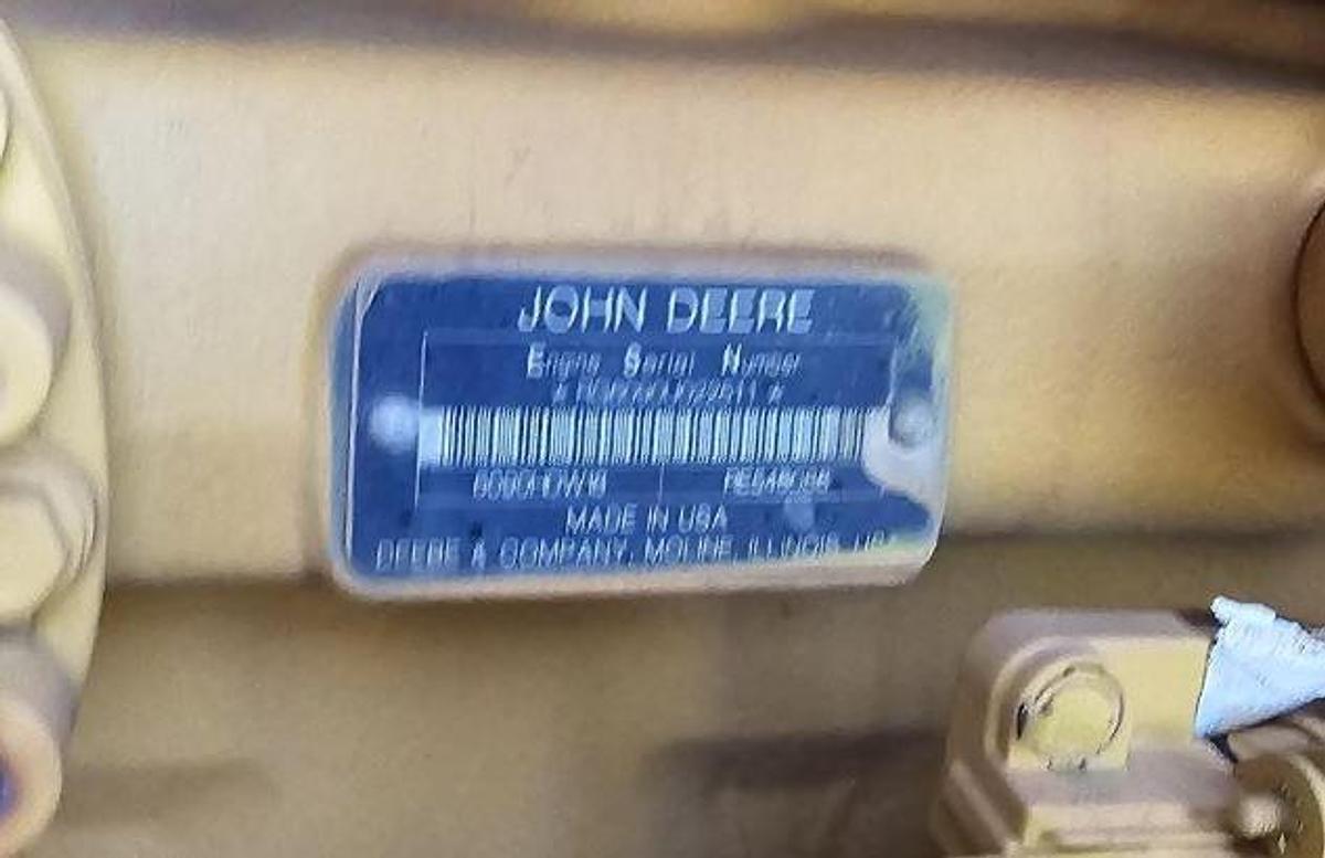 Used 2016 JOHN DEERE 670G