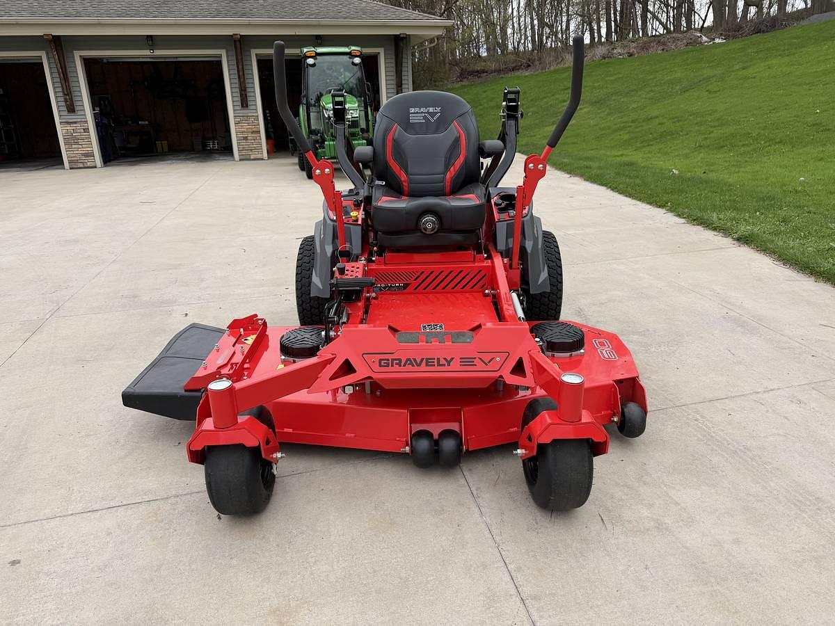 Used 2024 Gravely Electric Zero-Turn Mower 997007