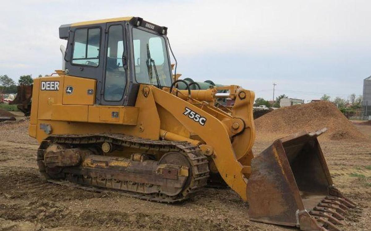 Used 2004 JOHN DEERE 755C