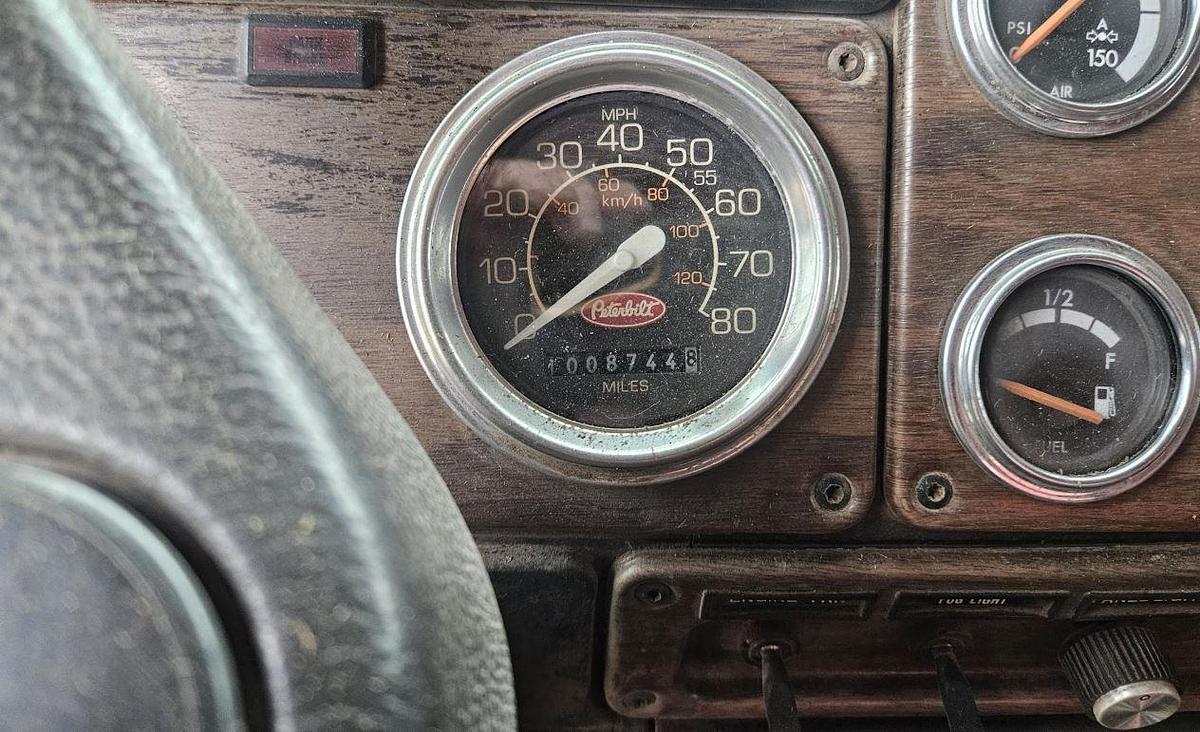 Used 1995 MOHRLANG XHD20