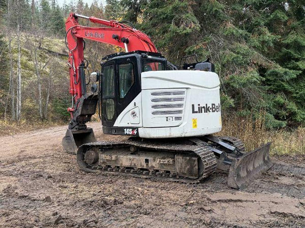 Used 2021 Linkbelt 145X 4 DZ Excavator with Dozer Blade