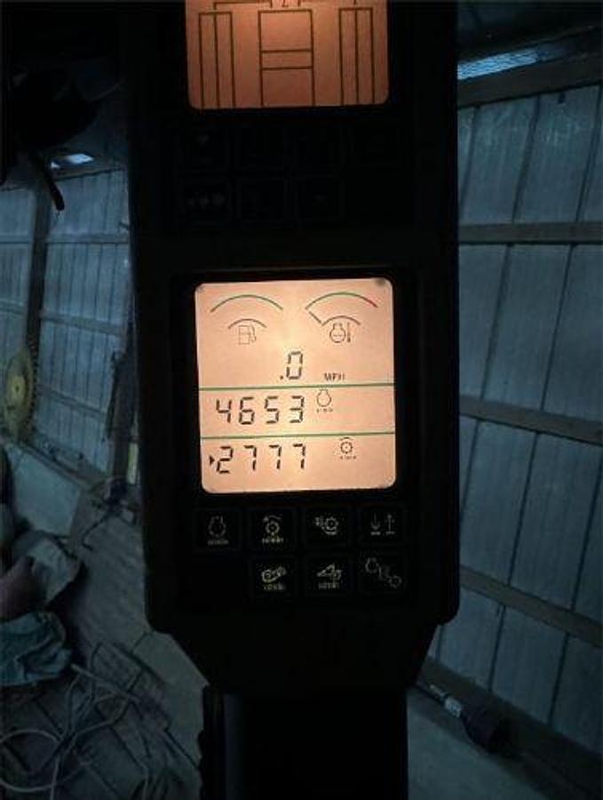 Used 2002 JOHN DEERE 9750 STS