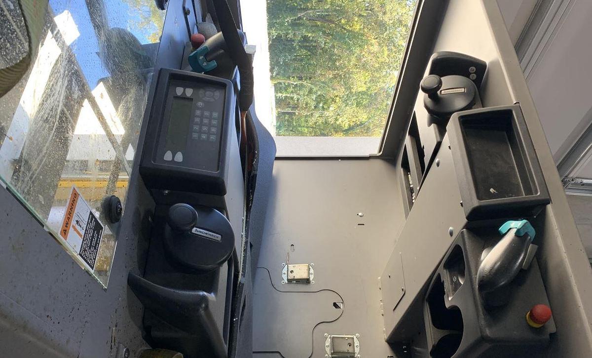 Used 2016 JUNGHEINRICH EKS308