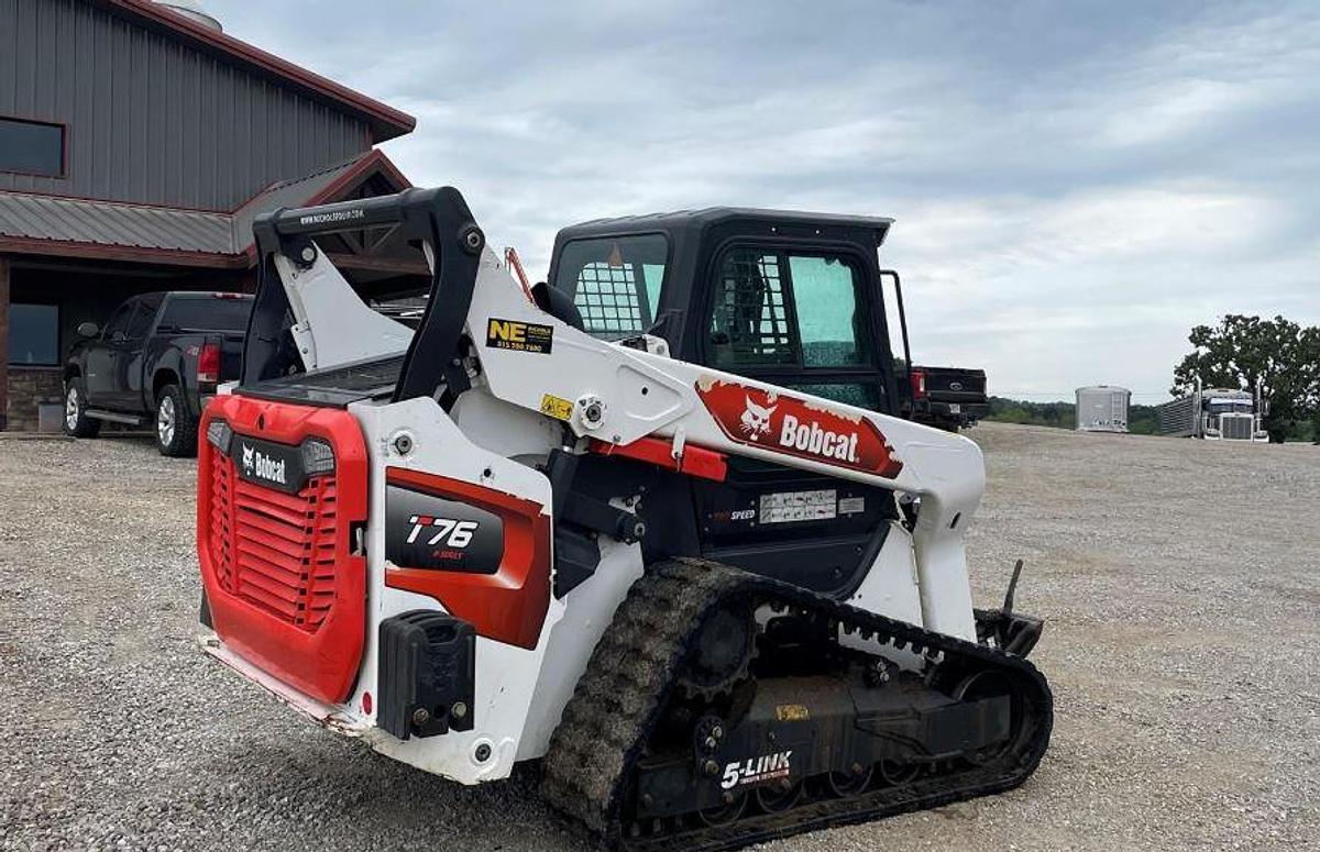 Used 2021 Bobcat T76