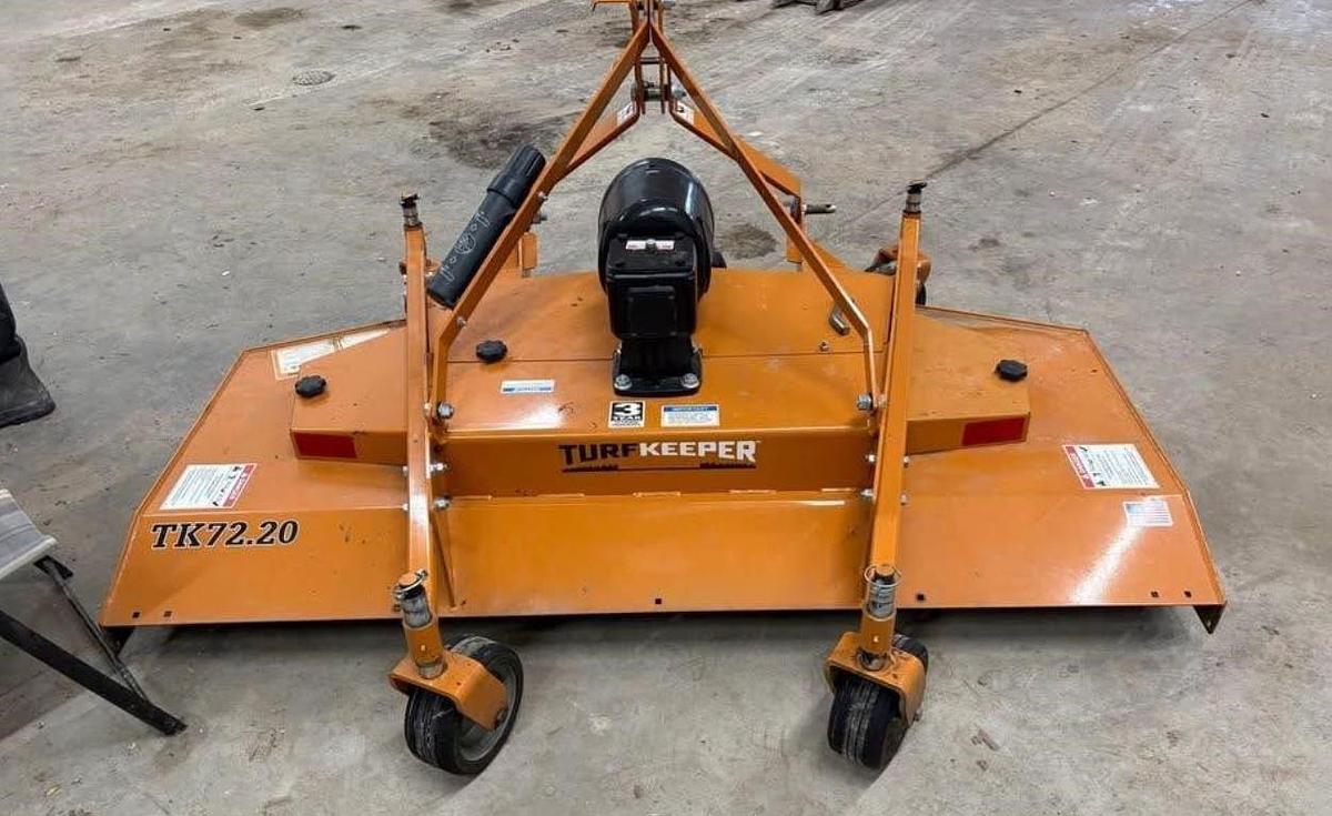 Used 2023 Kubota L3560HSTC-LE Cab Tractor with Mower