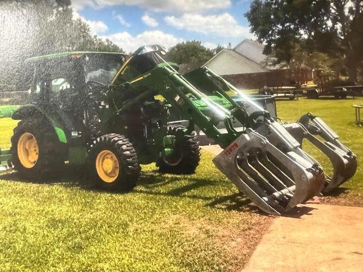 Used 2020 JOHN DEERE 5075E