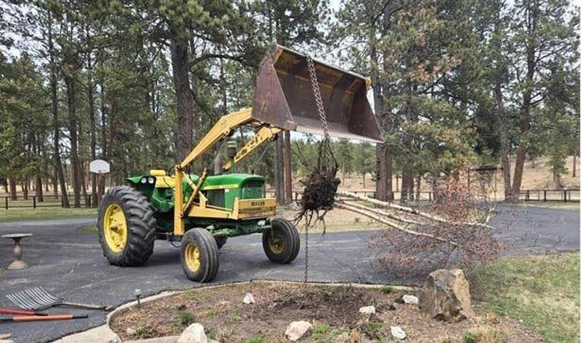 Used 1968 John Deere 3020 Tractor