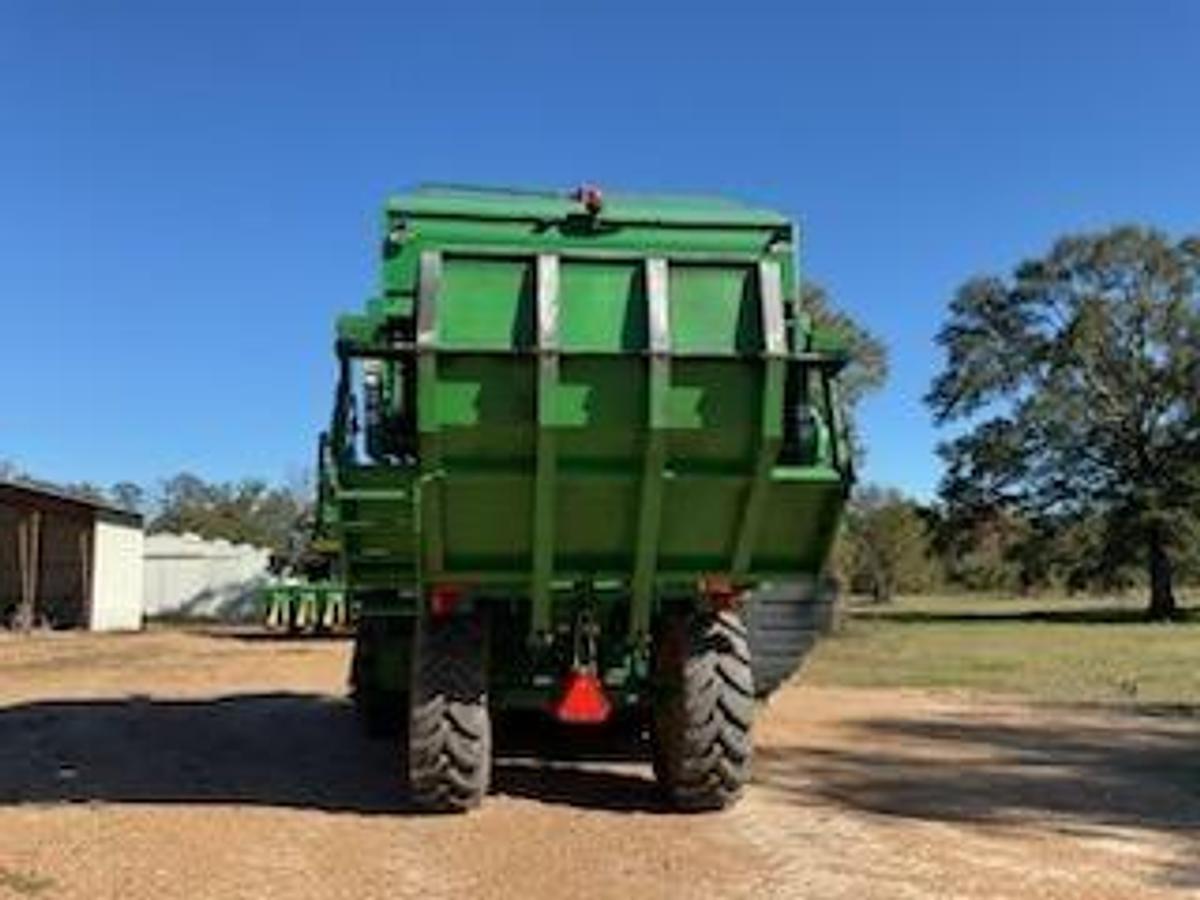 Used 2019 JOHN DEERE CP690 Cotton Picker