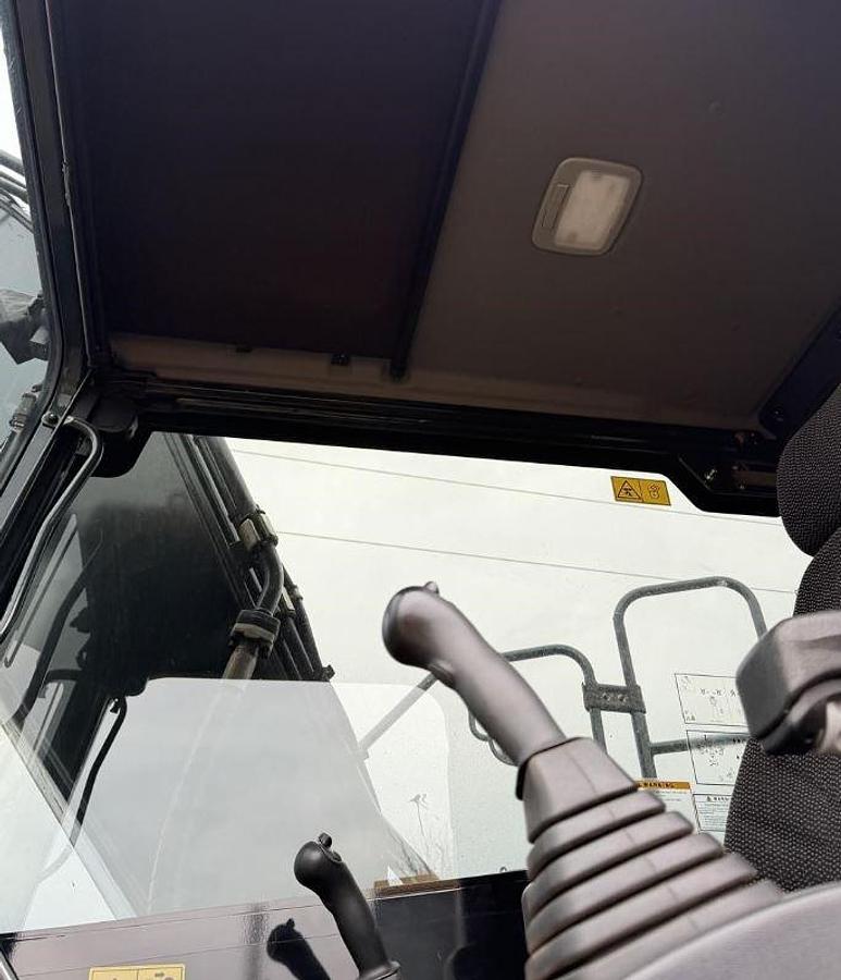 Used 2023 Hyundai HX160AL