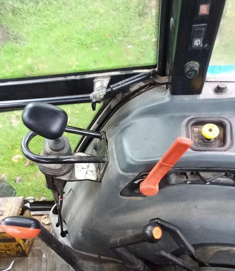 Used 1997 New Holland 6635 Tractor