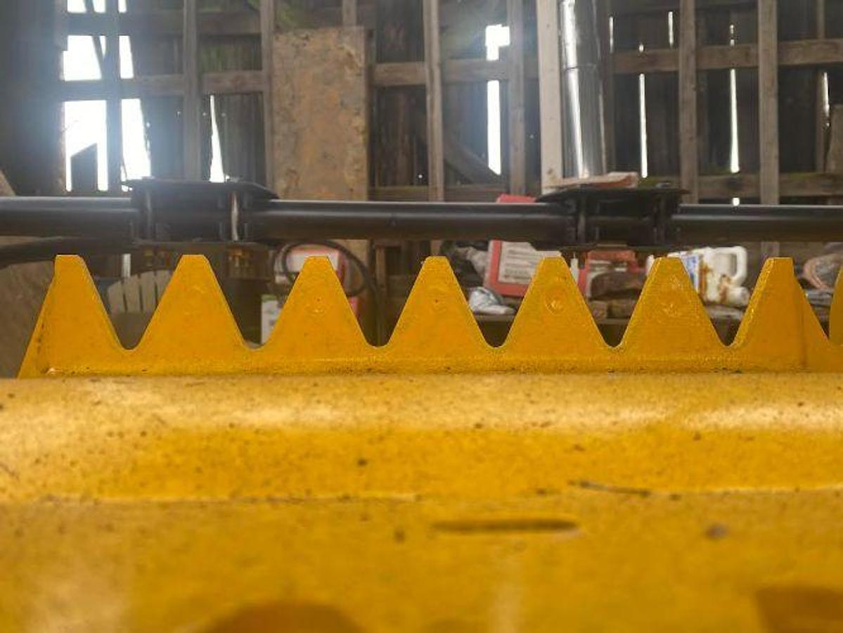 Used 2018 NEW HOLLAND 3PN