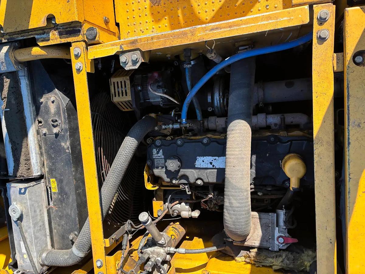 Used 2011 Caterpillar 328D LCR Excavator