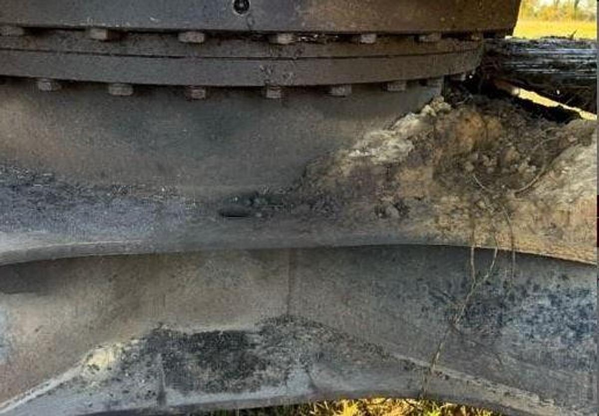 Used 2006 HITACHI EX200 LC Excavator