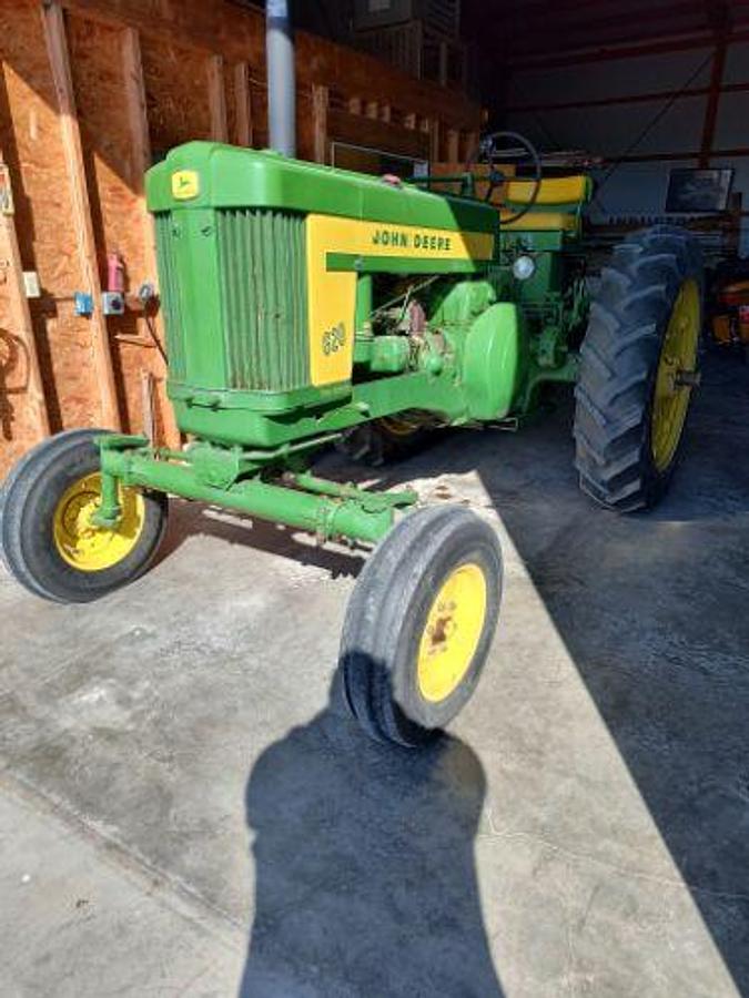Used 1958 JOHN DEERE 620 wide front