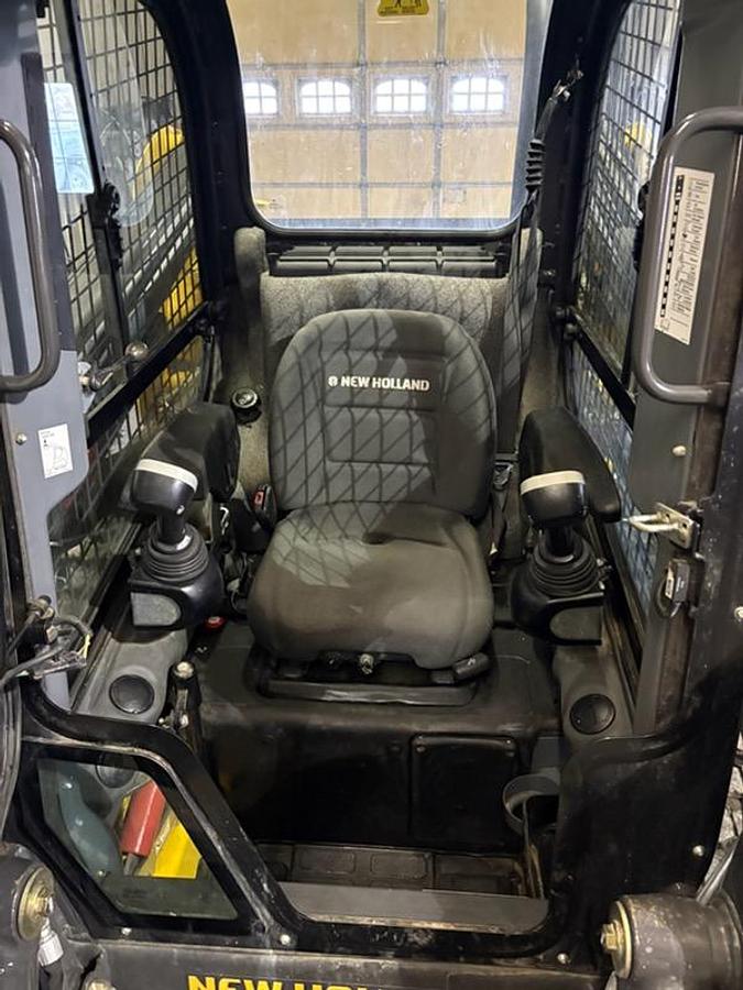 Used 2015 New Holland C227 Compact Track Loader