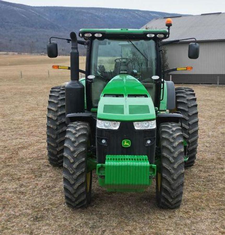 Used 2012 JOHN DEERE 8285R