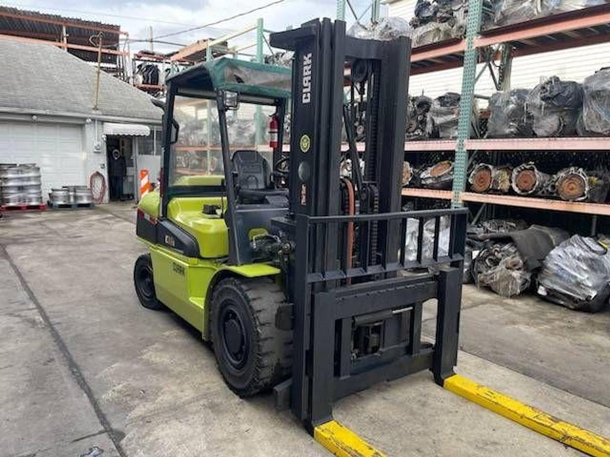Used 2016 Clark C55SD