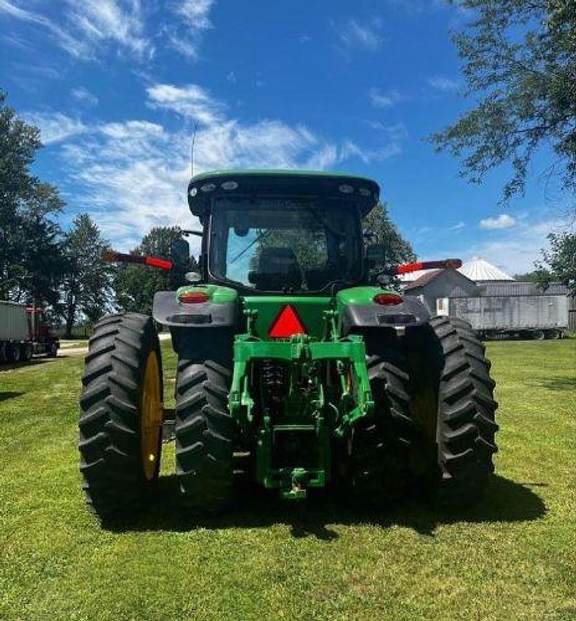 Used 2014 JOHN DEERE 8270R