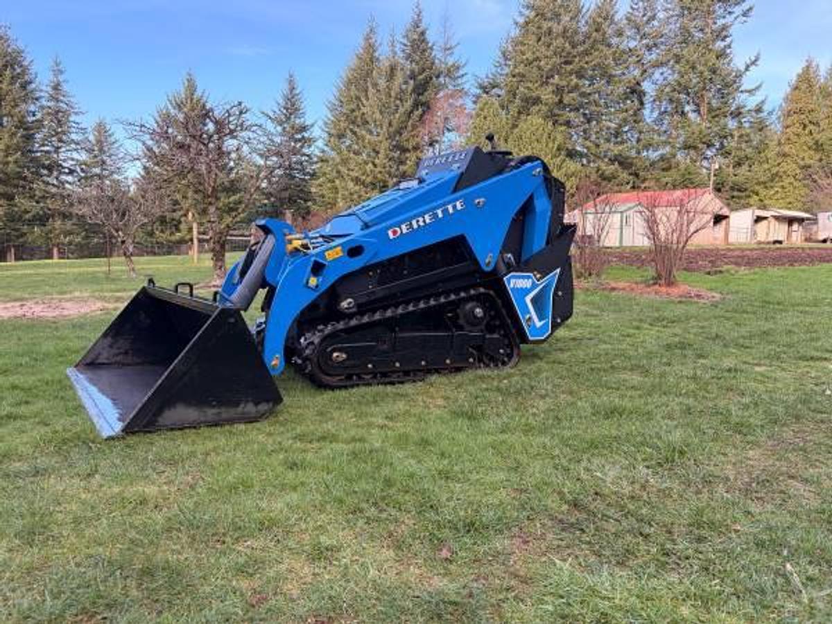 Used 2025 Derette V1000 Mini Skid