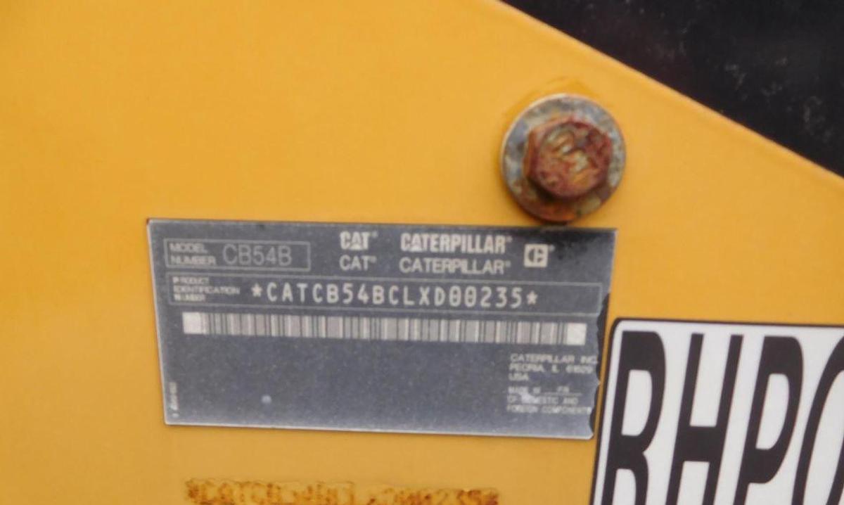 Used 2014 CATERPILLAR CB54B