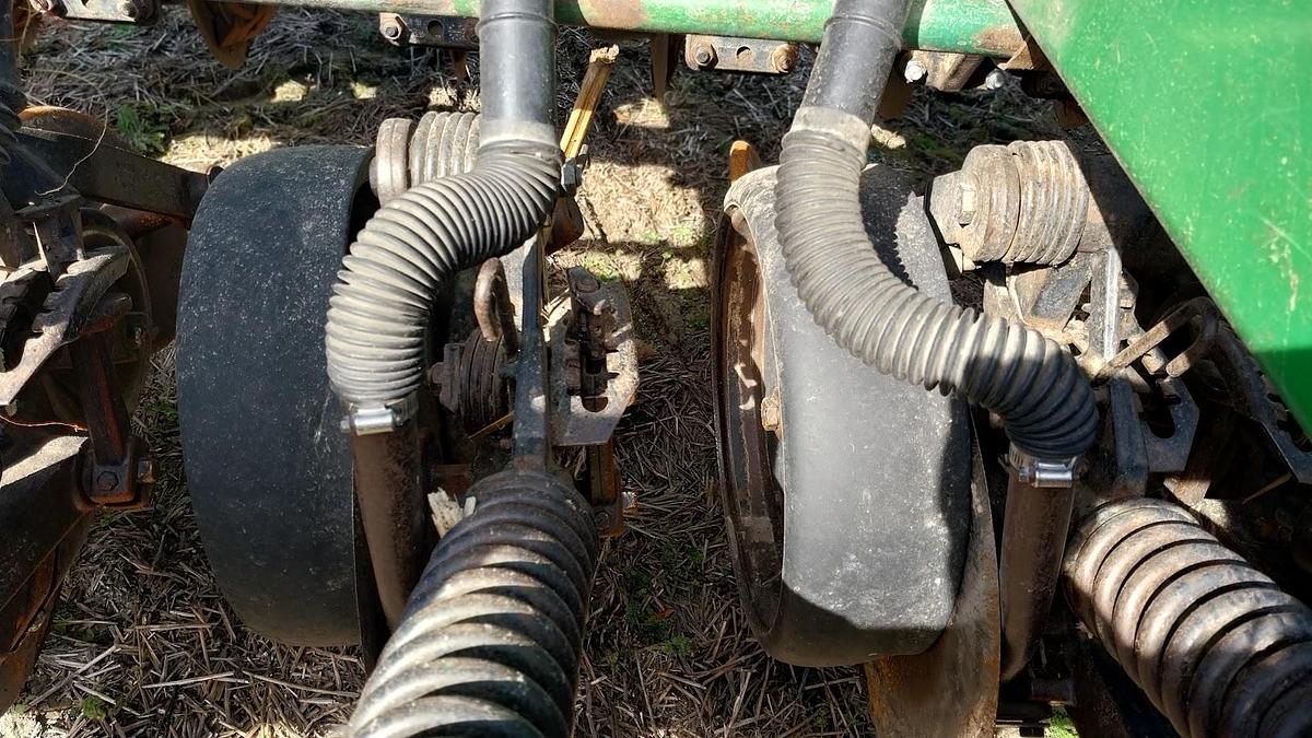 Used 2003 JOHN DEERE 1590&1560 Attached With Houck Hitch