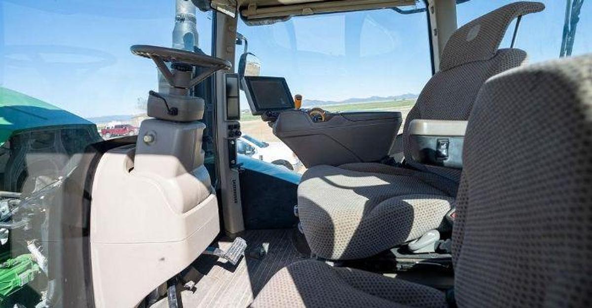 Used 2016 JOHN DEERE 9620RX