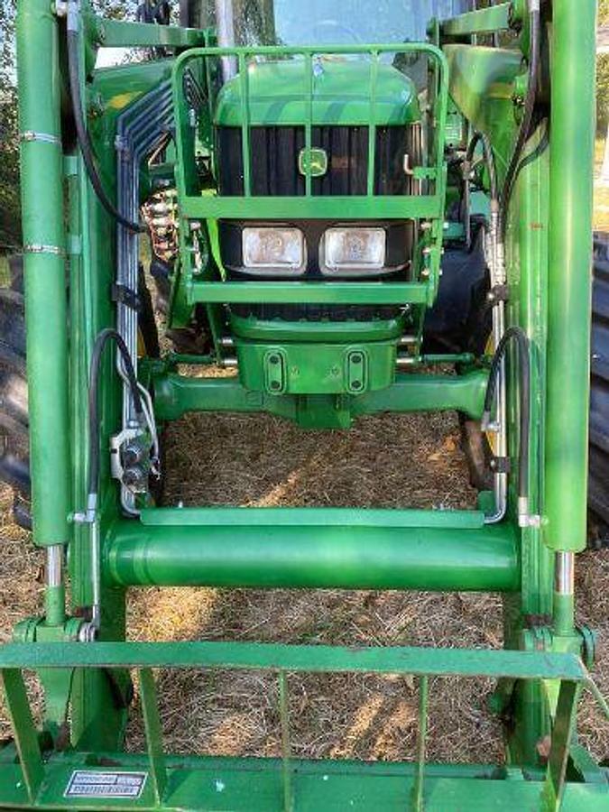 Used 2009 John Deere 6430