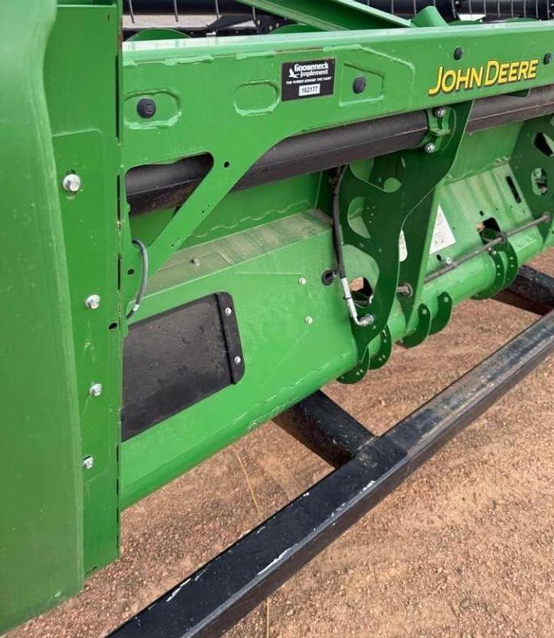Used 2016 John Deere 640FD Platform Header