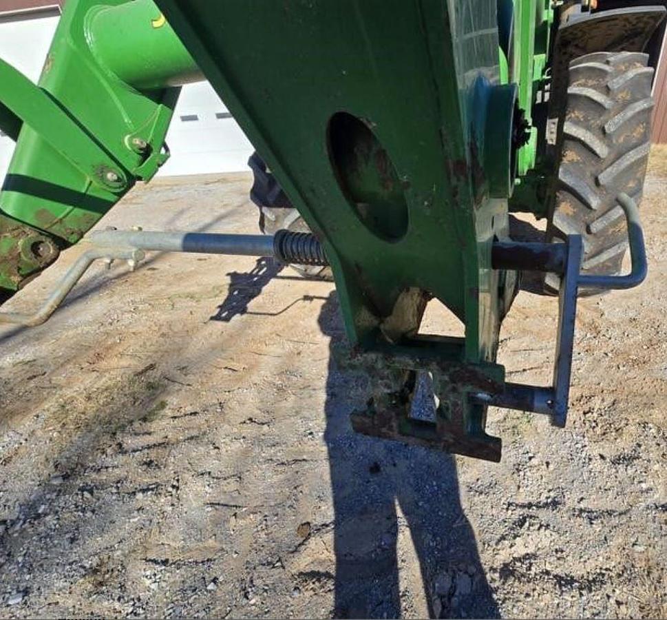 Used 2016 JOHN DEERE 7230R