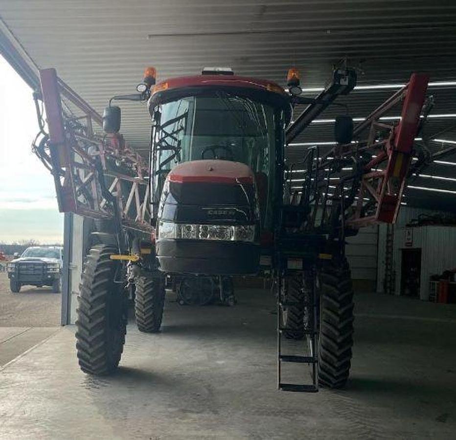 Used 2022 Case IH Patriot 4440 Self Propelled Sprayer