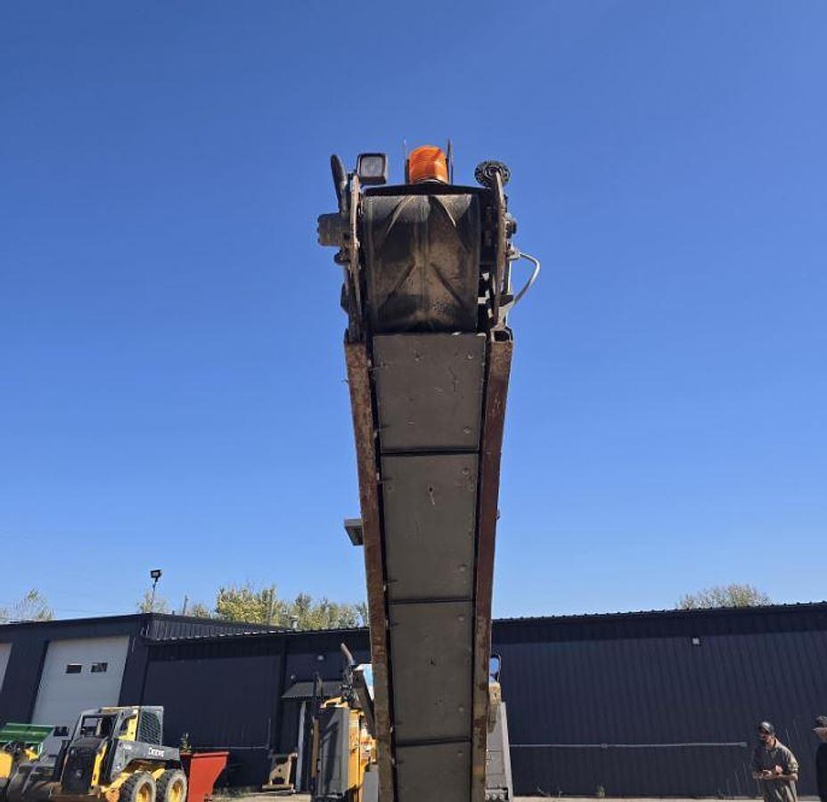 Used 2011 VOLVO MW500