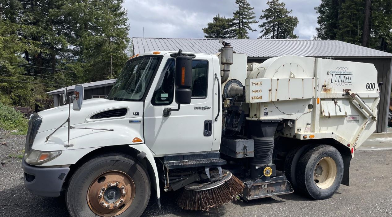 2008 Tymco 600