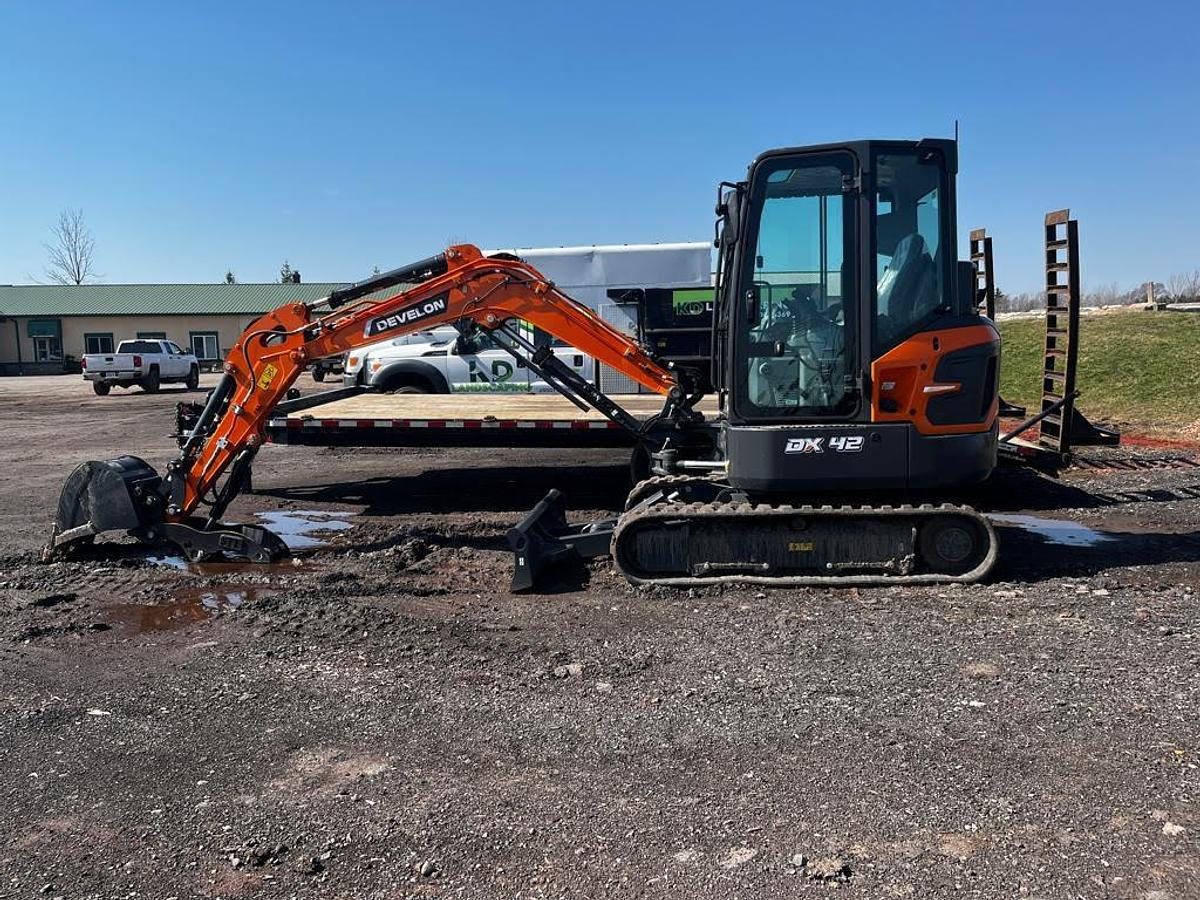 Used 2023 Develon DX42-7 Mini Excavator