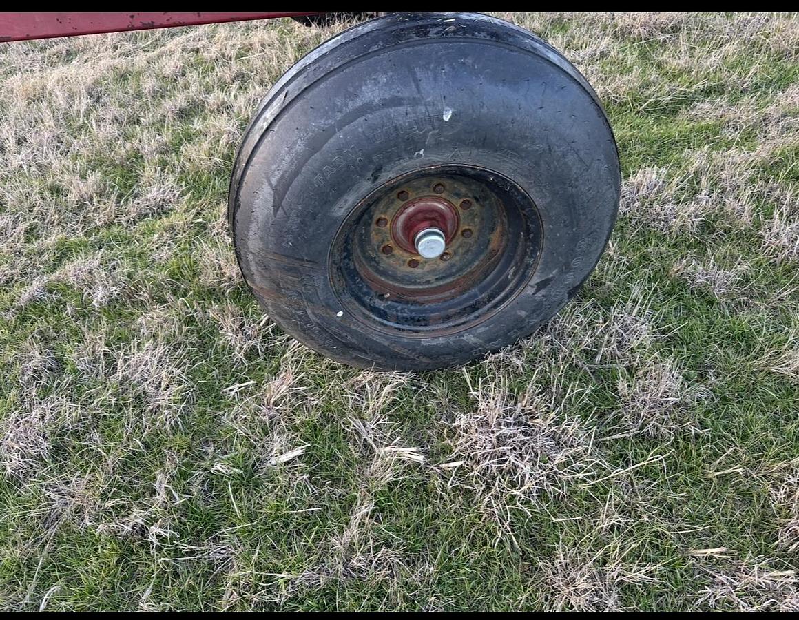 Used 5-Bale Round Bale Mover