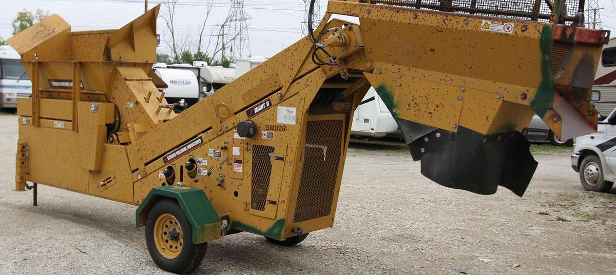 Used 2013 Screen Machine Might 2