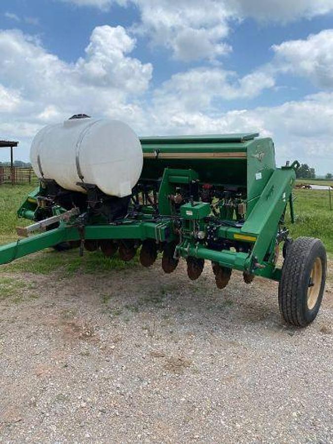 Used 2021 GREAT PLAINS 1205 No Till Drill