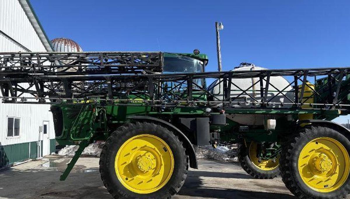 Used 2006 John Deere 4920