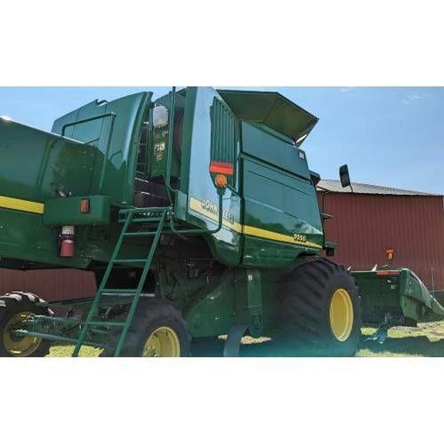 Used 2001 JOHN DEERE 9550